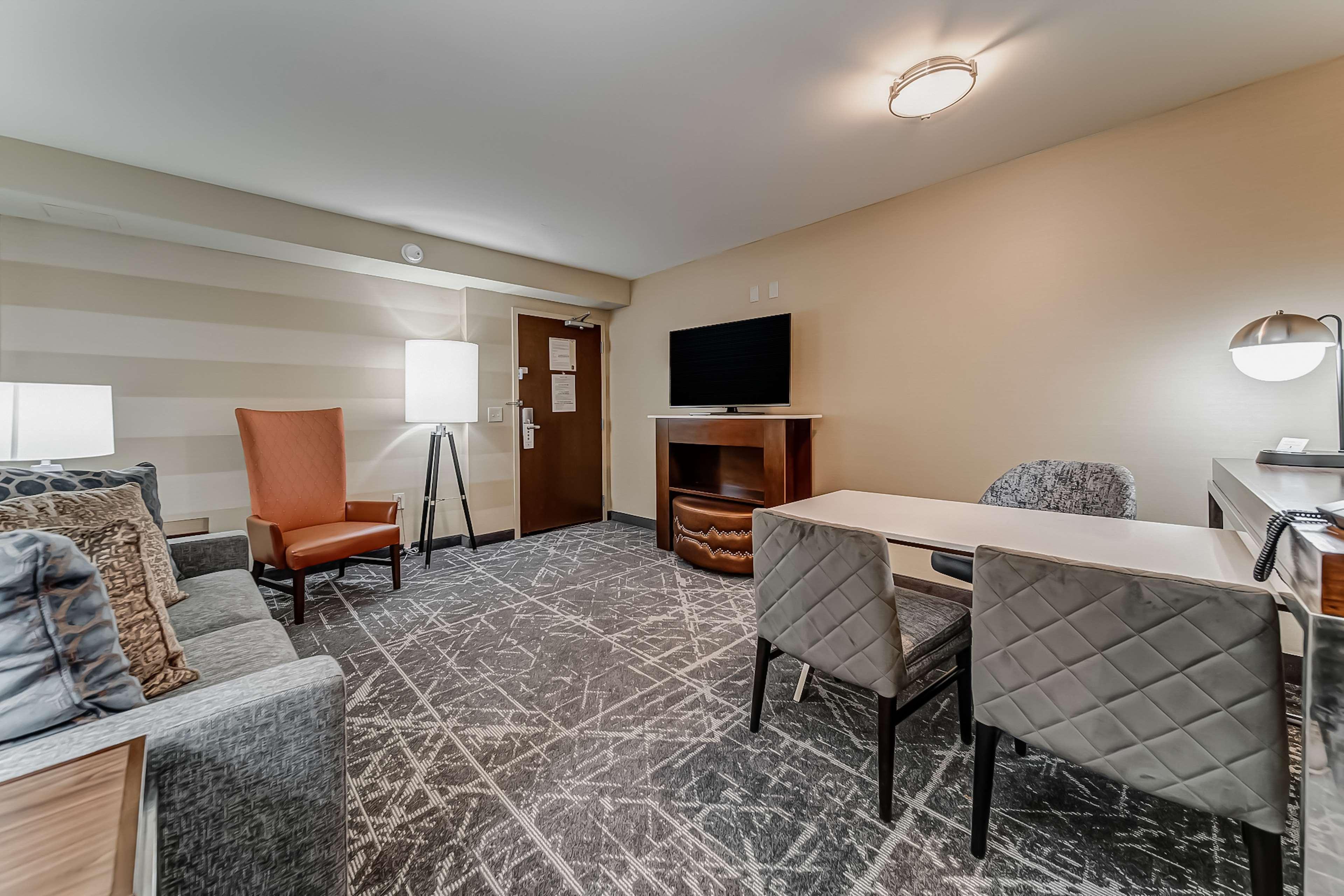Embassy Suites Atlanta - Kennesaw Town Center Eksteriør bilde