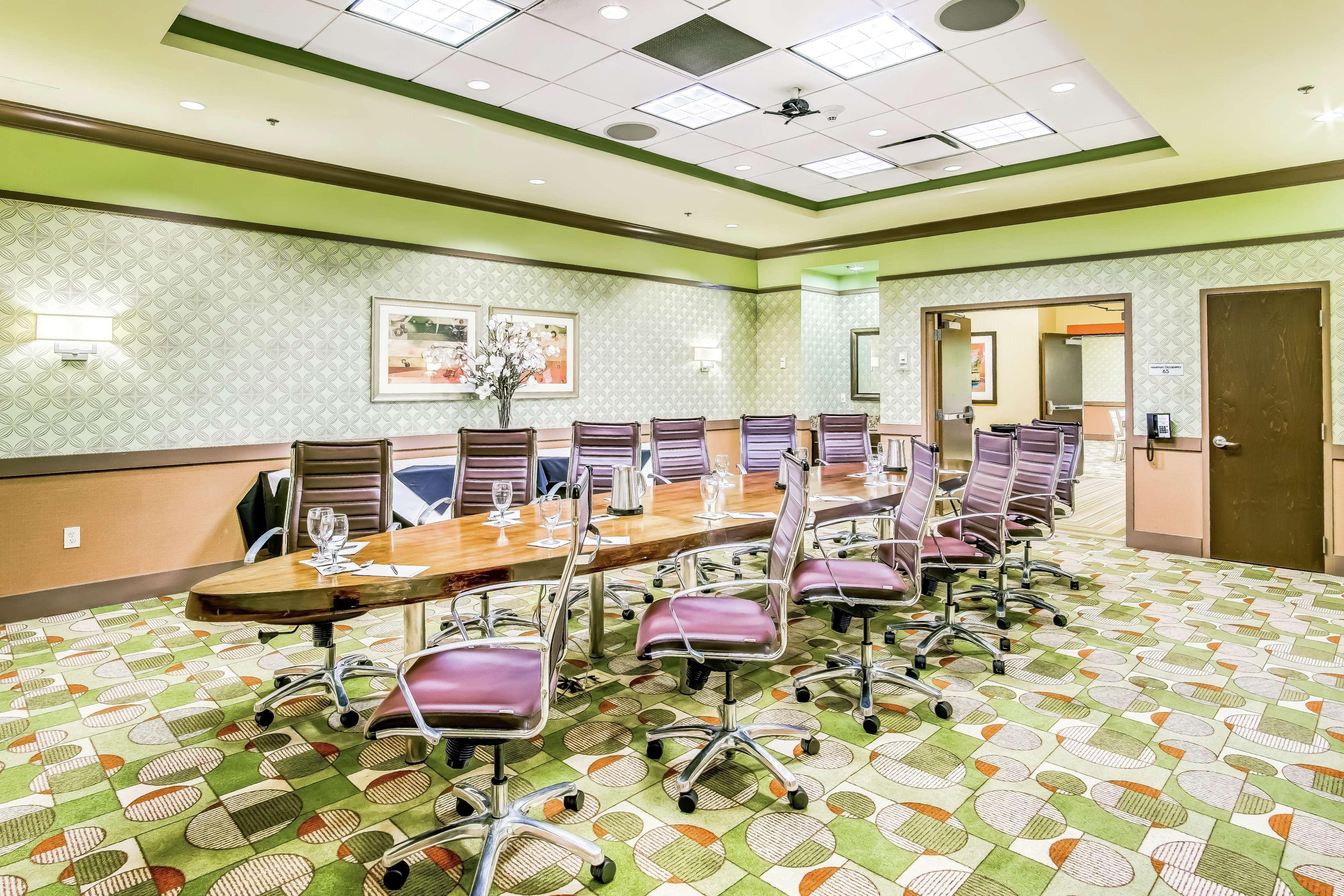 Embassy Suites Atlanta - Kennesaw Town Center Eksteriør bilde