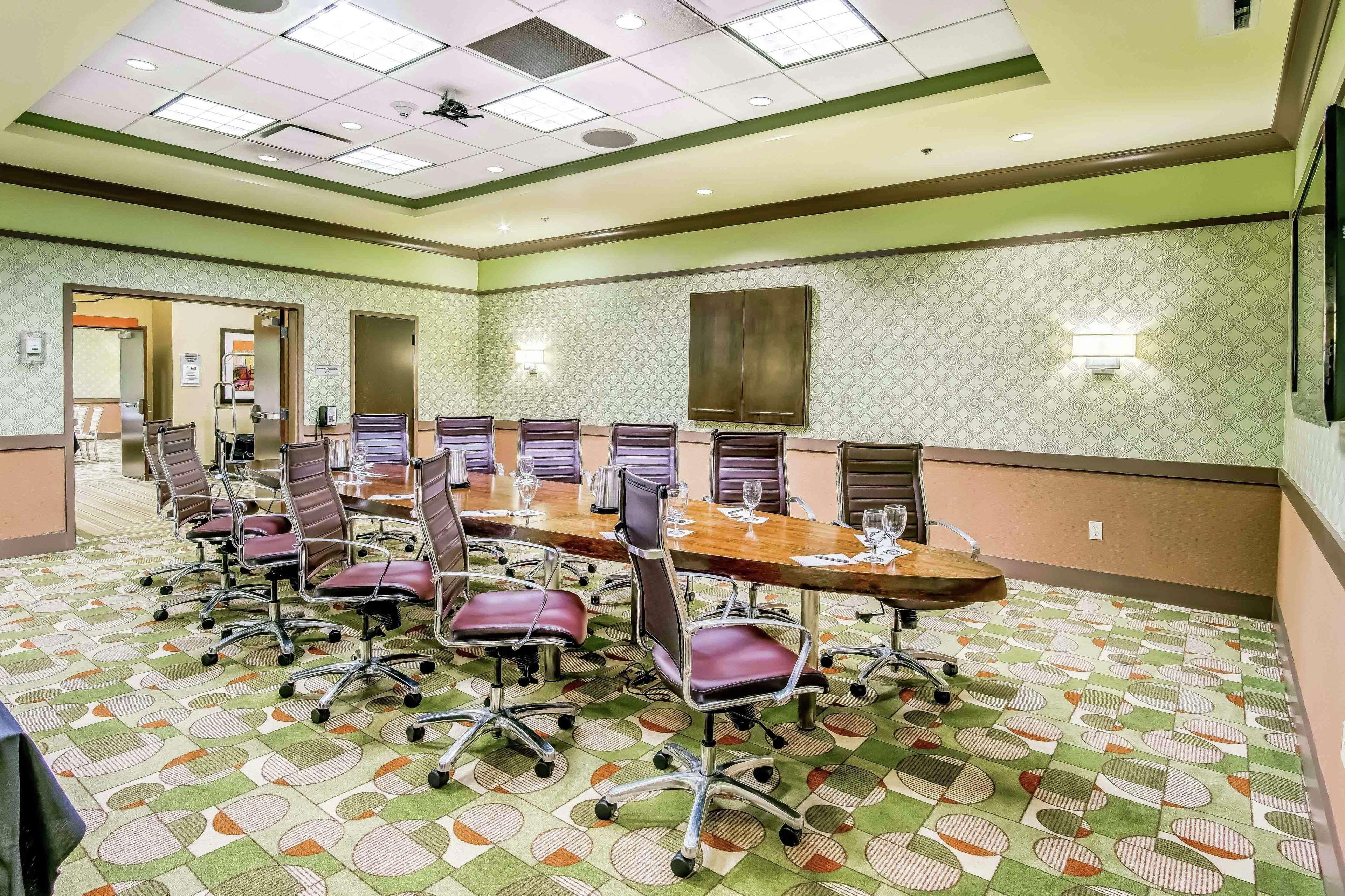 Embassy Suites Atlanta - Kennesaw Town Center Eksteriør bilde