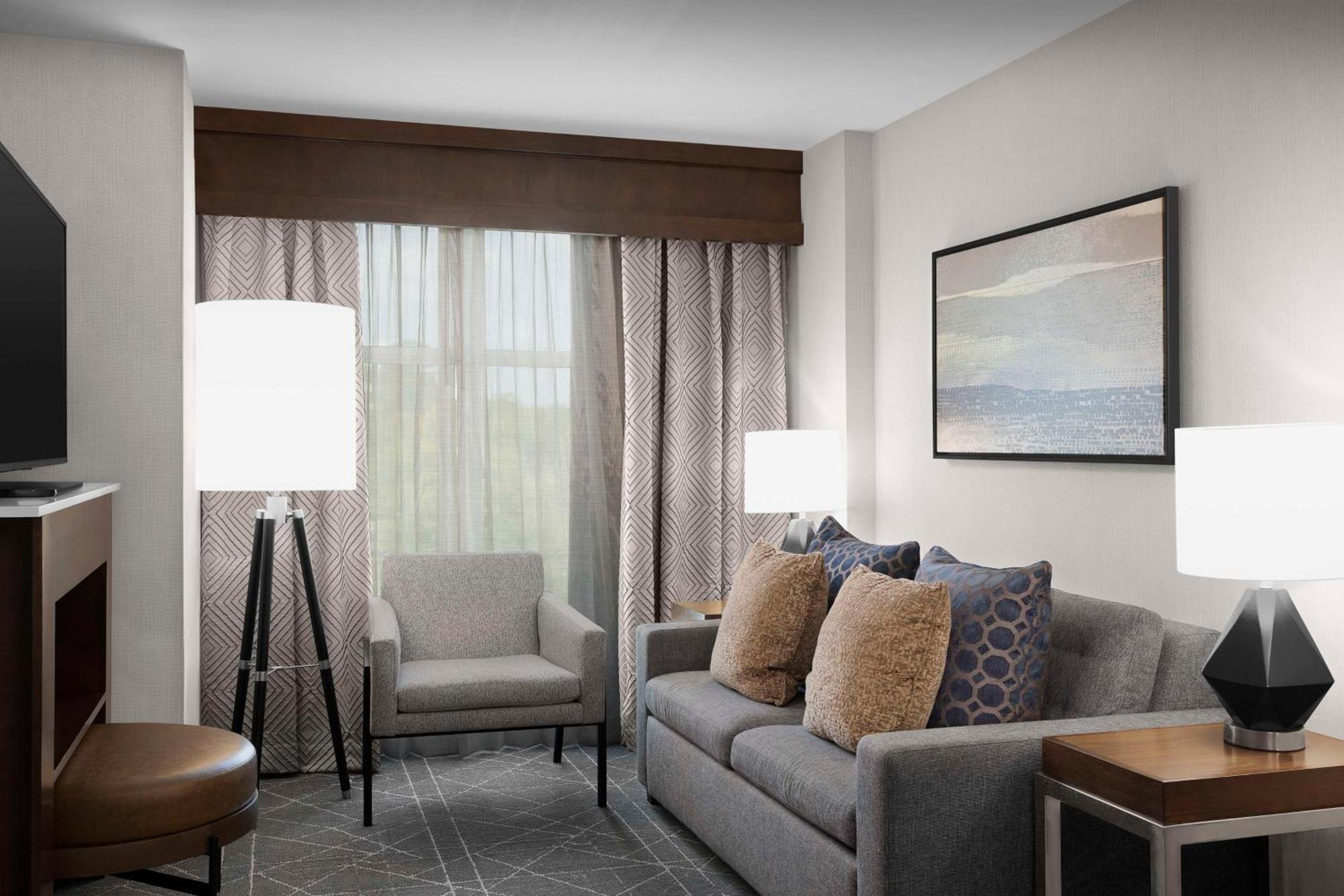 Embassy Suites Atlanta - Kennesaw Town Center Eksteriør bilde